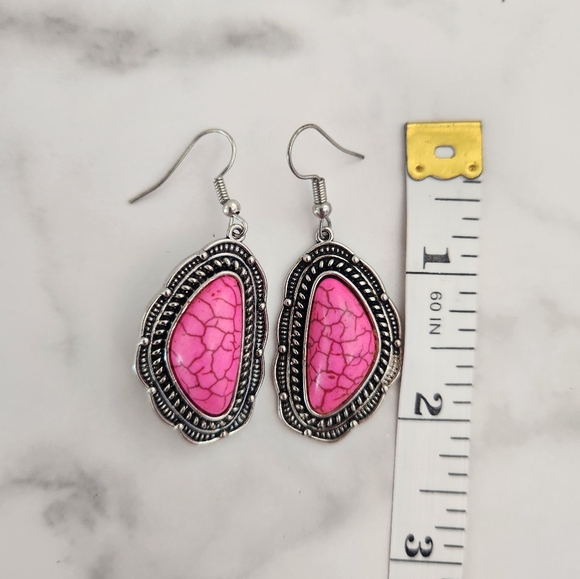 Vintage Paparazzi Pink and Silver Teardrop Dangle Earrings - Picture 9 of 9